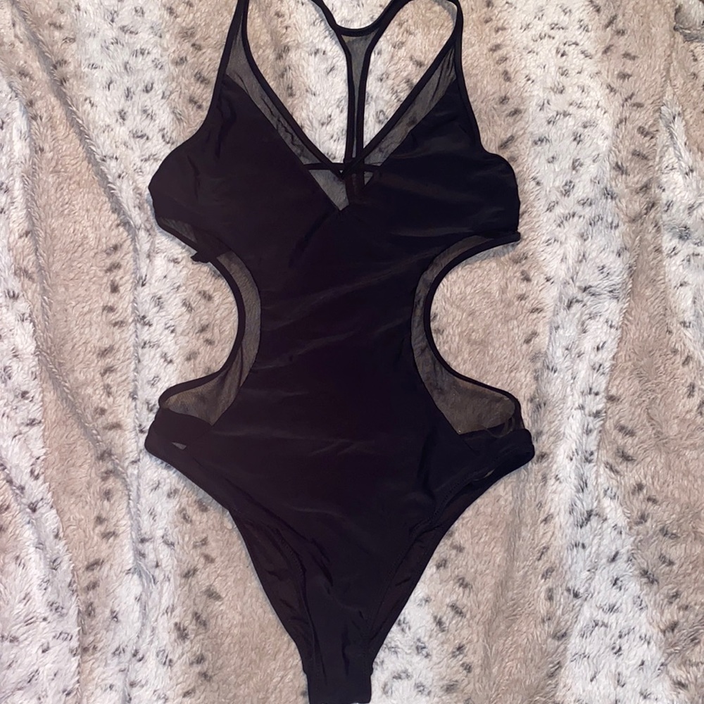 Bathing suit